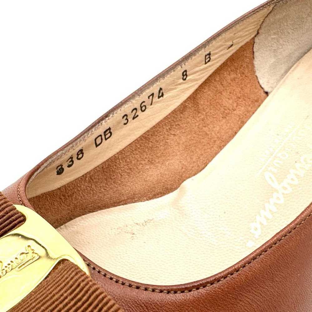 ★Good item★ Ferragamo pumps Genuine leather Vara … - image 7