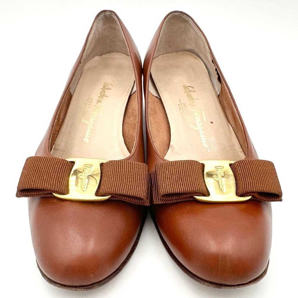 ★Good item★ Ferragamo pumps Genuine leather Vara … - image 9