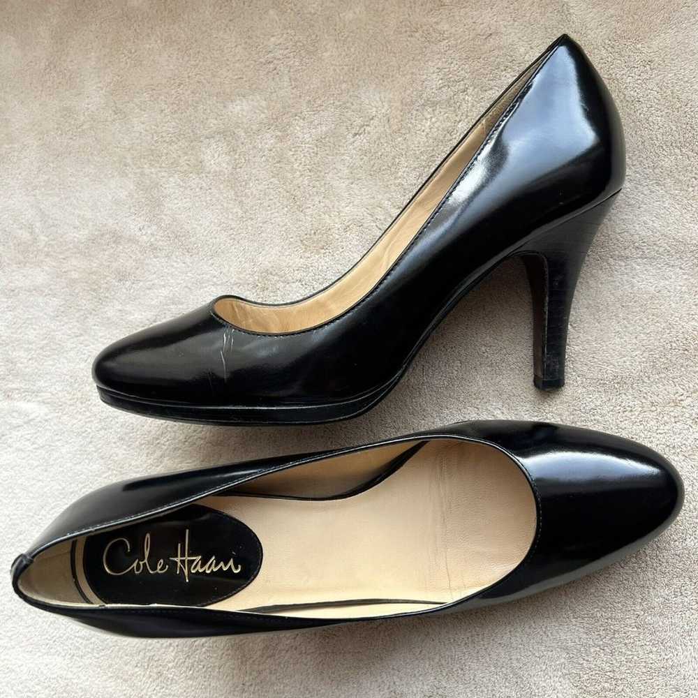 Cole Haan Black Patent Leather Pumps w/ Round Toe… - image 12