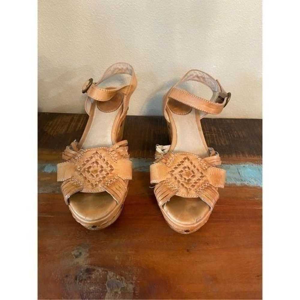 Frye Leather Whipstitch Trim Sandals - image 2