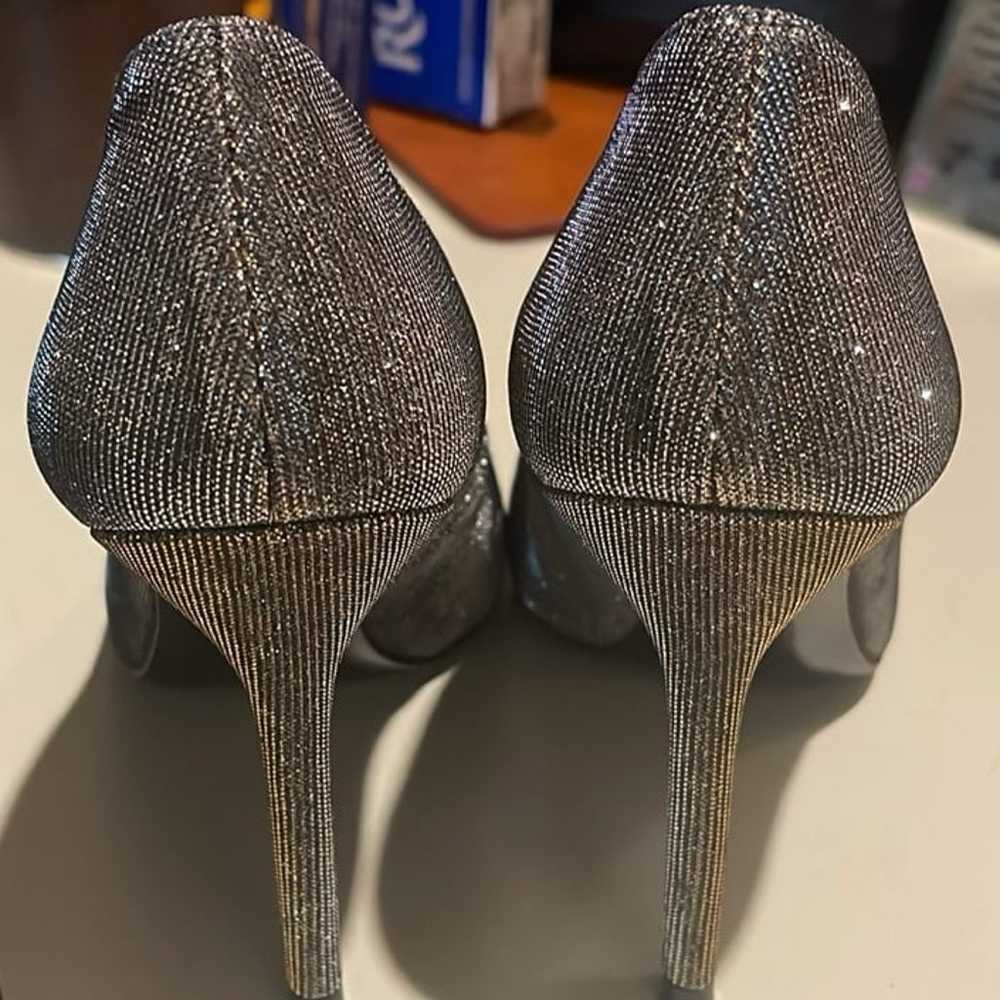 Stuart Weitzman Glitter Pumps -SeXy Heels! Sz 7 - image 5