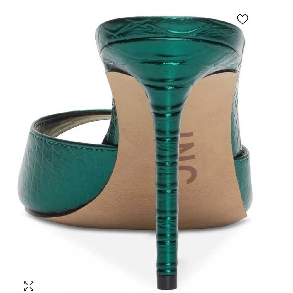 INC Amra Emerald Snake Sandals - image 5