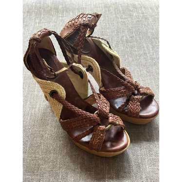 FRYE Leather Braided Platform Heels Wooden Size 8 - image 1