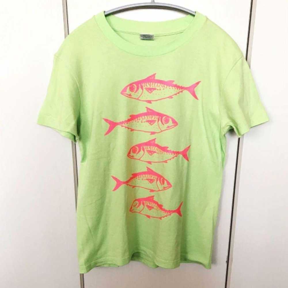 Fish T-shirt Green Pink - image 1