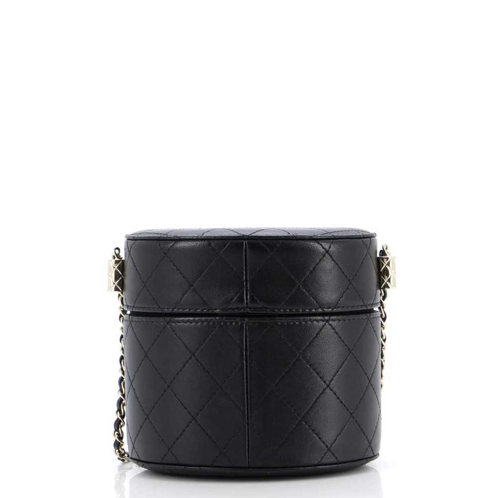 Chanel Leather crossbody bag - image 4