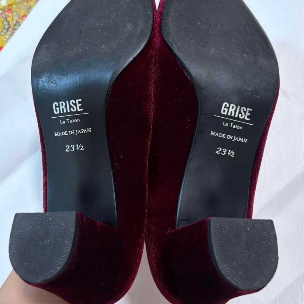 GRISE / Le Talon Velvet Pumps - image 5