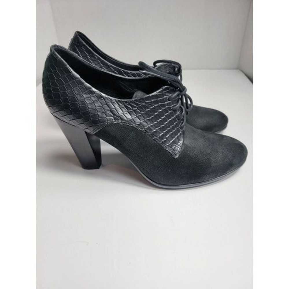 Ecco Black Heel Women's Shoe - image 1