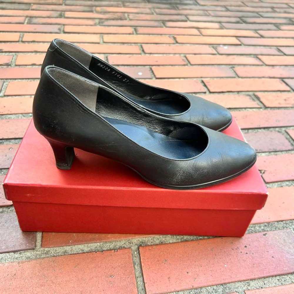 REGAL pumps size 23.5cm. - image 1