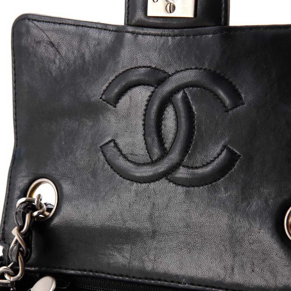 Chanel Patent leather crossbody bag - image 10