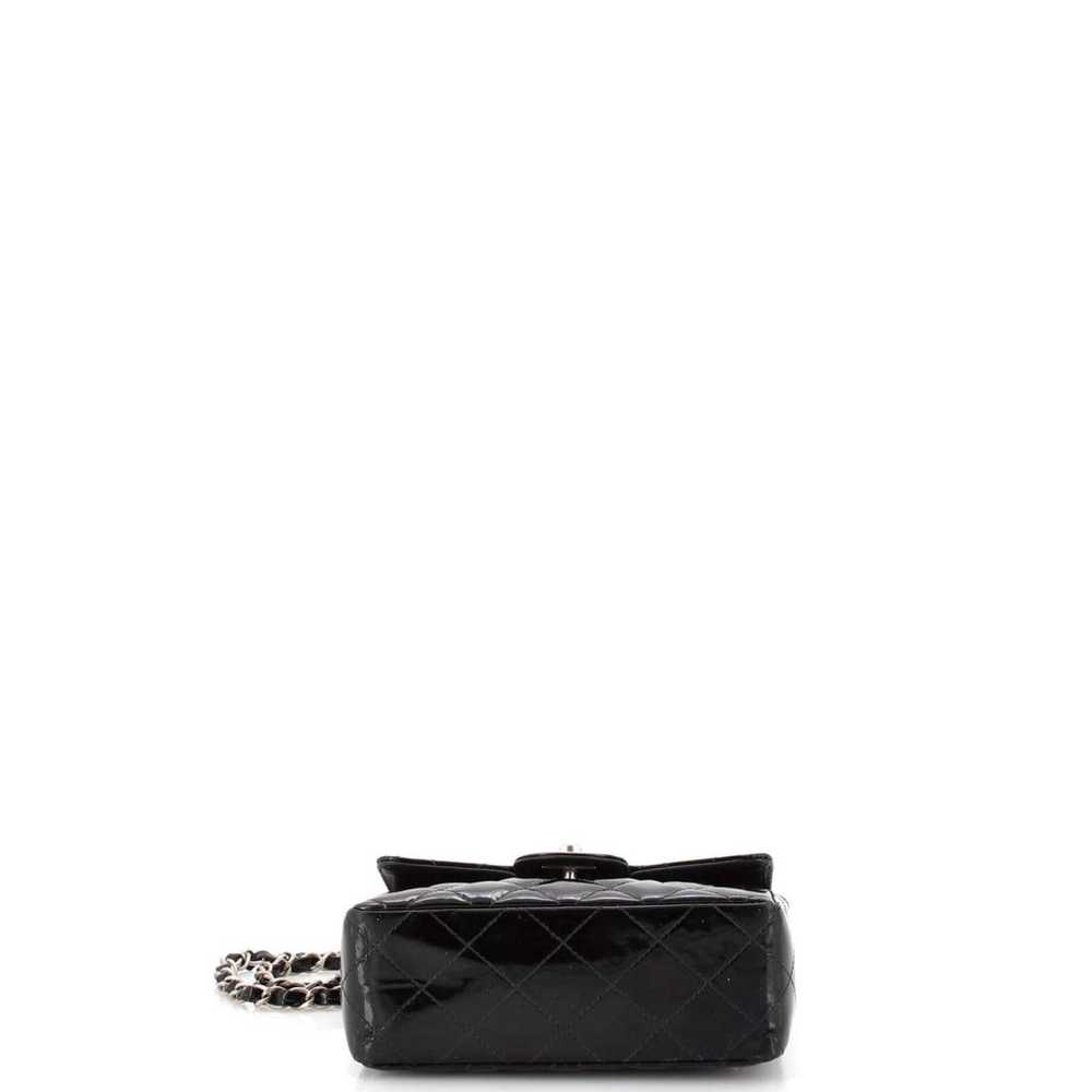 Chanel Patent leather crossbody bag - image 5