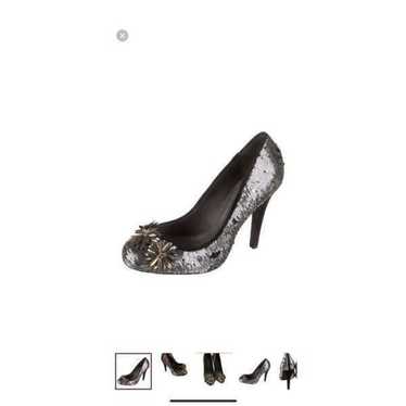 Tory Burch Women’s Size 7.5 Sequin High Heels Sil… - image 1