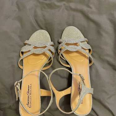 RARE LUXURY Badgley Mischka Heels HALF OFF