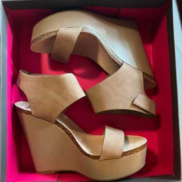 Vince Camuto platform wedge sandals