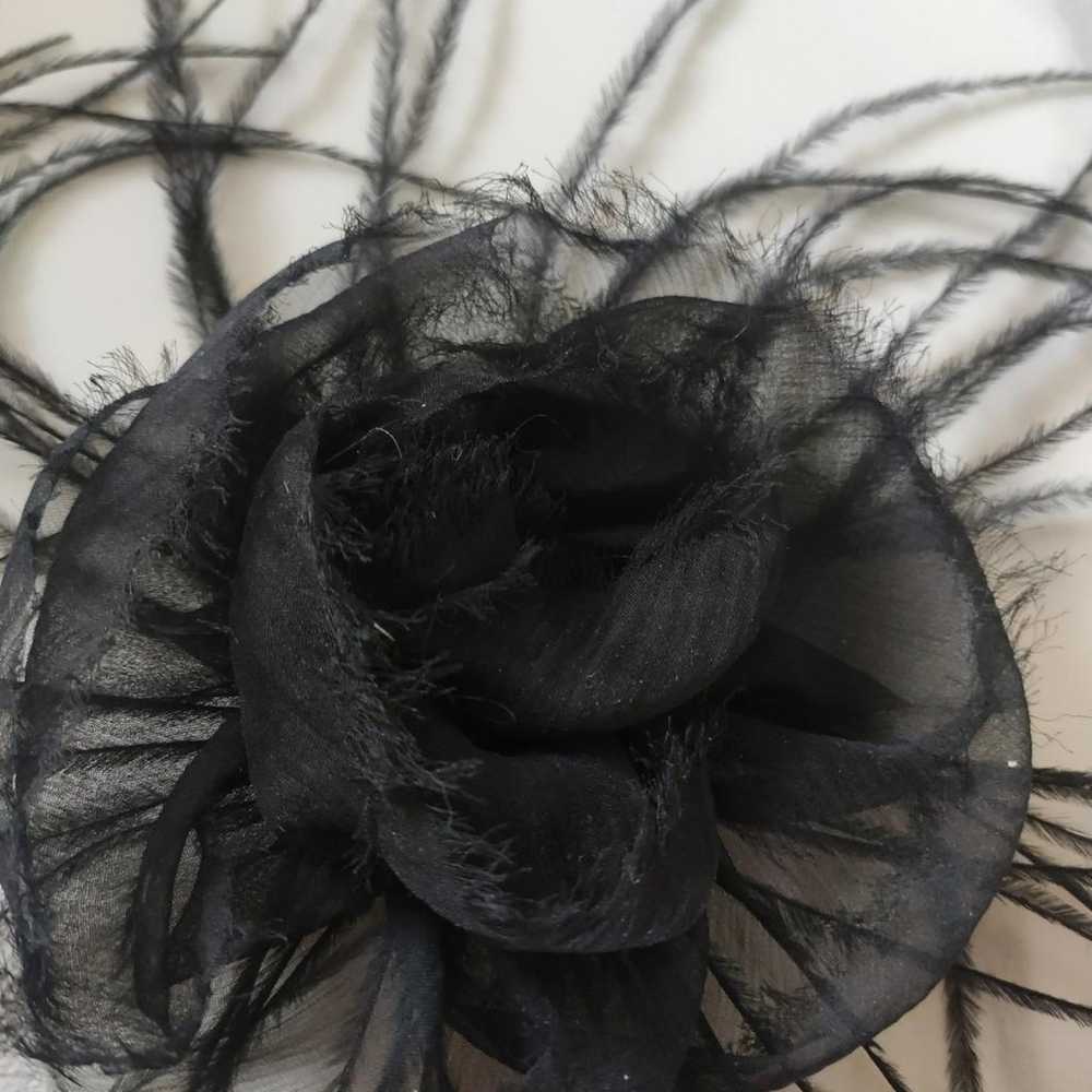 Chanel Silk pin & brooche - image 7