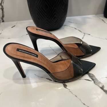 BCBGMaxAzria heels - New w/o tags Size 9