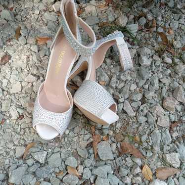 Women Dream Paris high-heel color white and Diamon