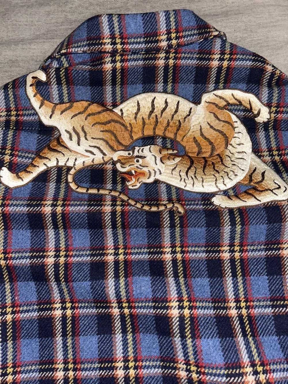 Gucci GUCCI Tiger Patch Checked Shirt Jacket - image 4