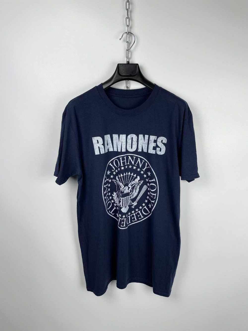 Band Tees × Rock T Shirt × Vintage Vintage 00s Ra… - image 2