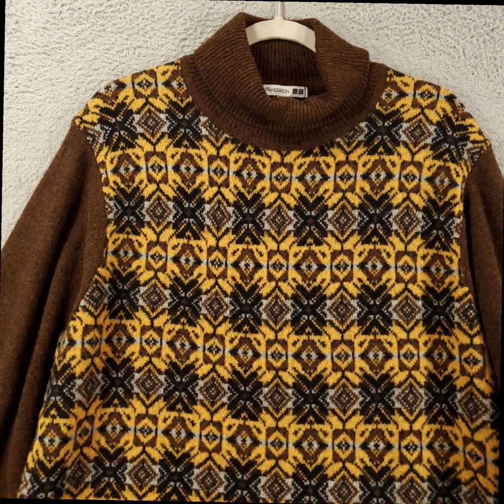 Uniqlo Fair Isle Turtleneck Mens Sweater in Brown… - image 2