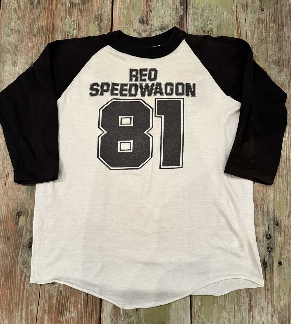 Band Tees REO Speedwagon 1981 - image 2