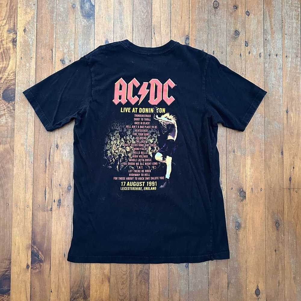 Ac/Dc AC/DC Live At Donington Tshirt Size L - image 2