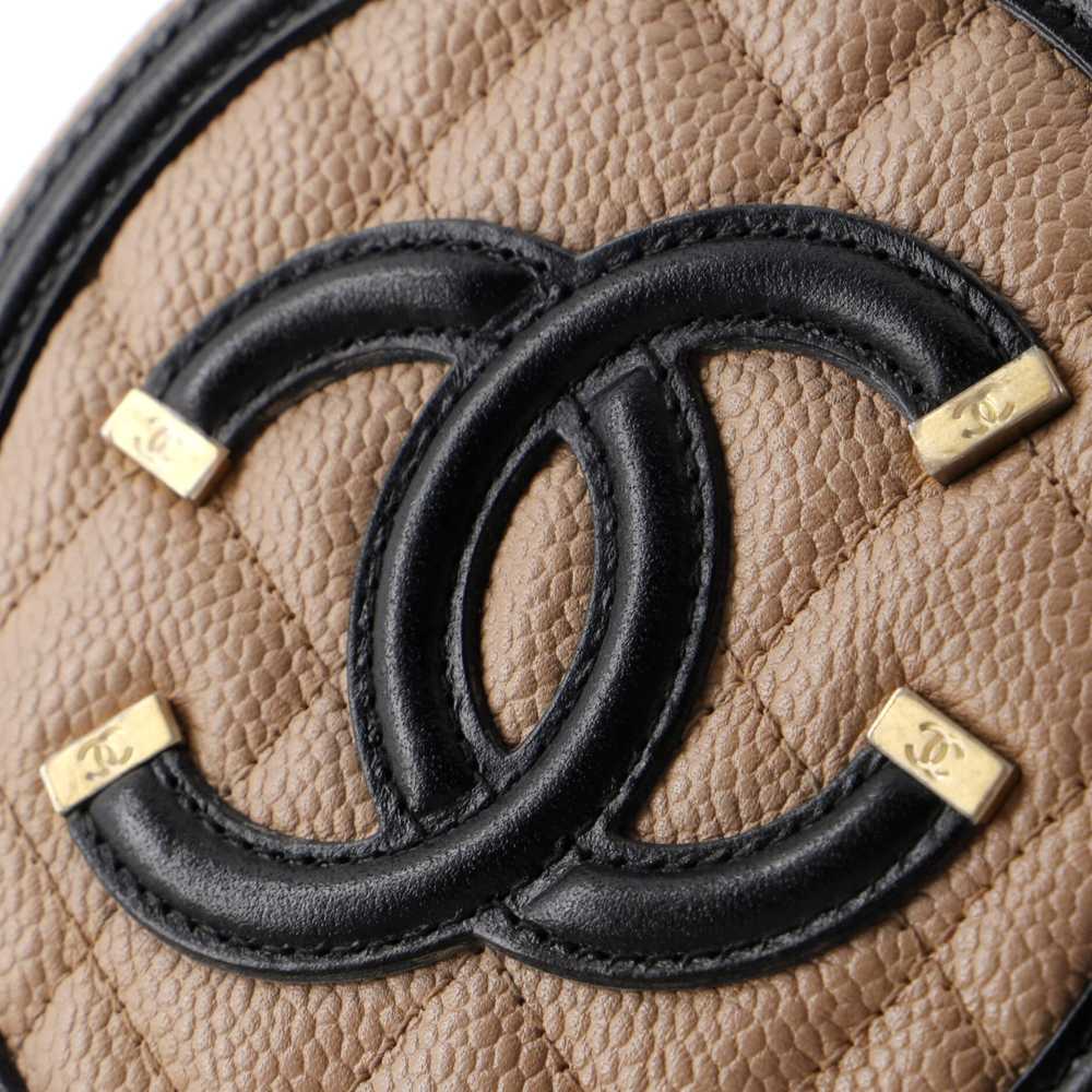 CHANEL Filigree Round Clutch with Chain Quilted C… - image 7