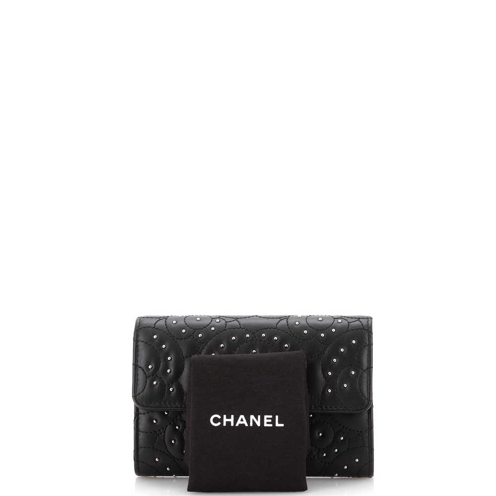 CHANEL Camellia Flap Wallet Studded Camellia Lamb… - image 2