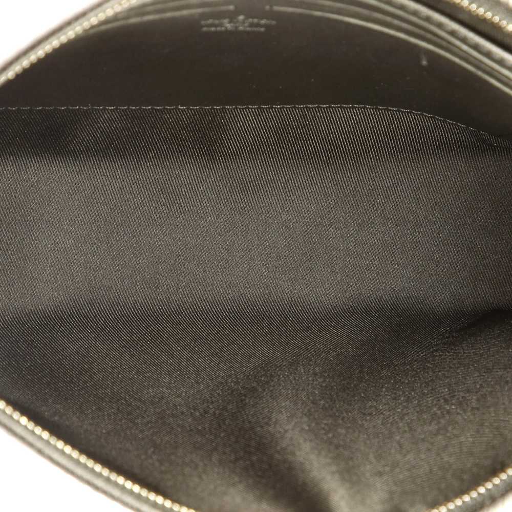 Louis Vuitton Pochette Voyage Taiga Leather MM - image 5