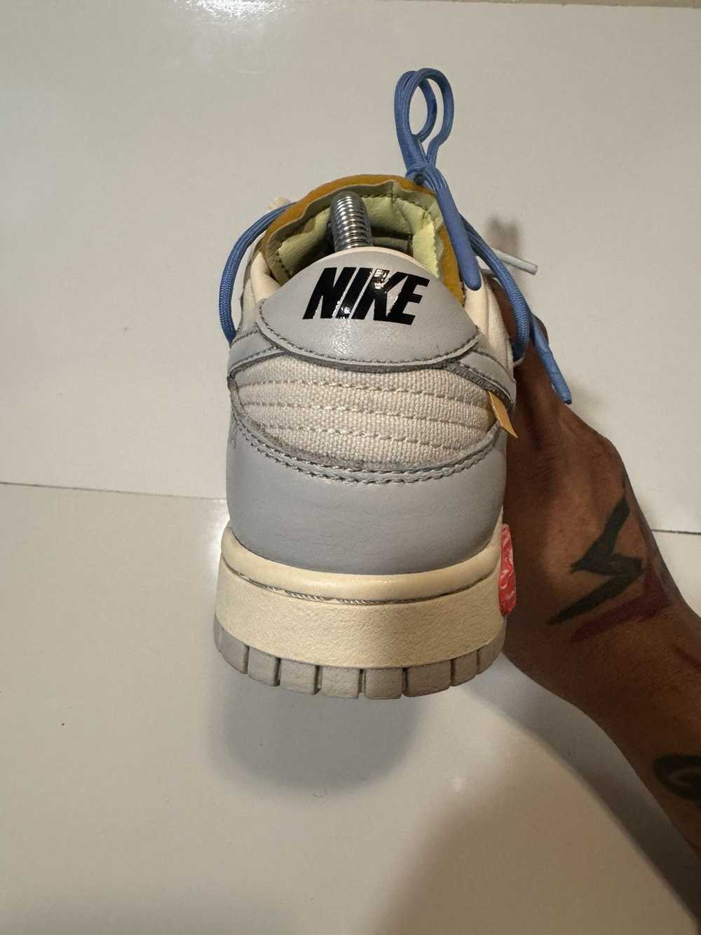 Nike × Off-White Off-White x Dunk Low ‘Lot 05 of … - image 8