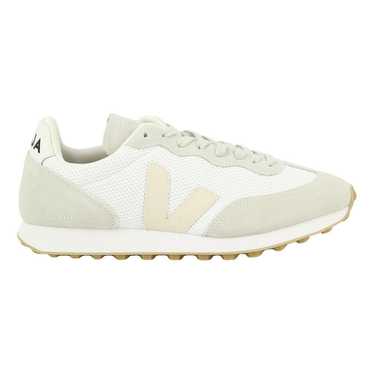 Veja Trainers - image 1