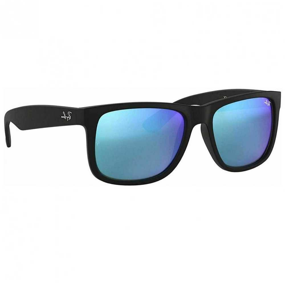 Ray-Ban Sunglasses - image 3