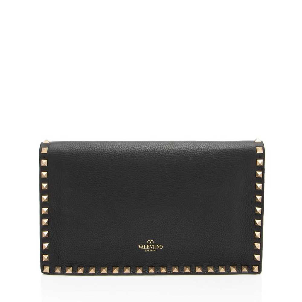 Valentino Garavani Rockstud leather clutch bag - image 3