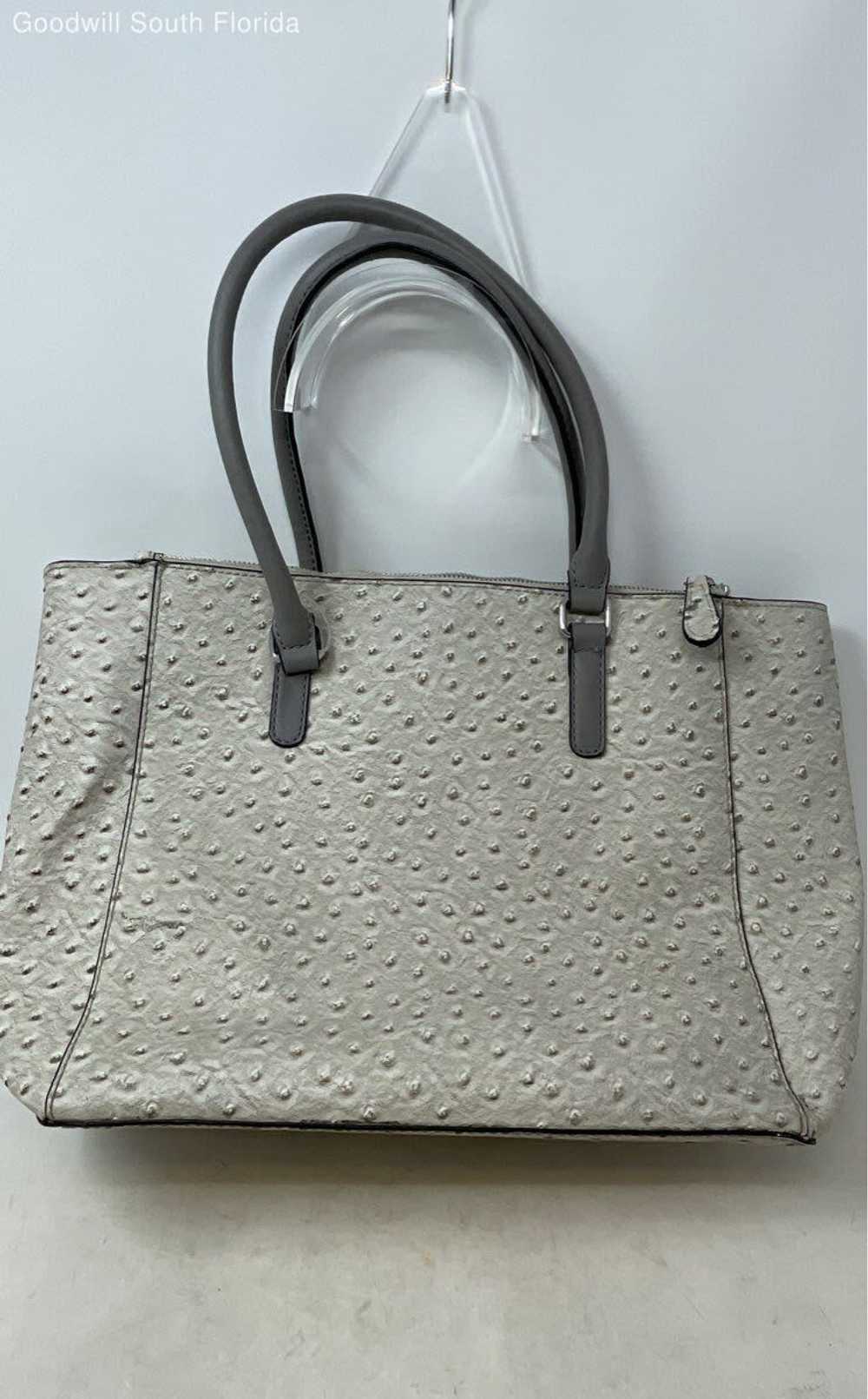 G By Guess Womens Gray Ostrich Embossed Leather S… - image 2