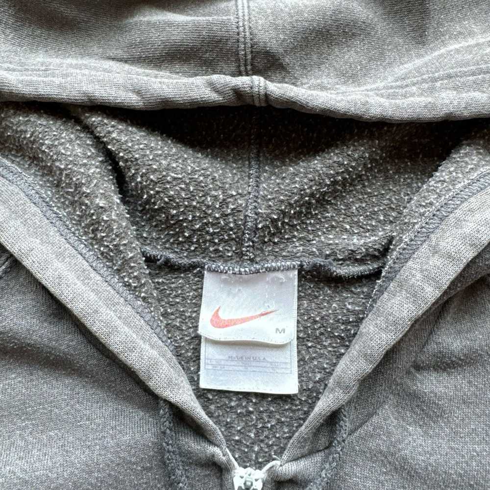 Nike Vintage 90s Y2k Nike Grey Faded Zip Up Hoodi… - image 6