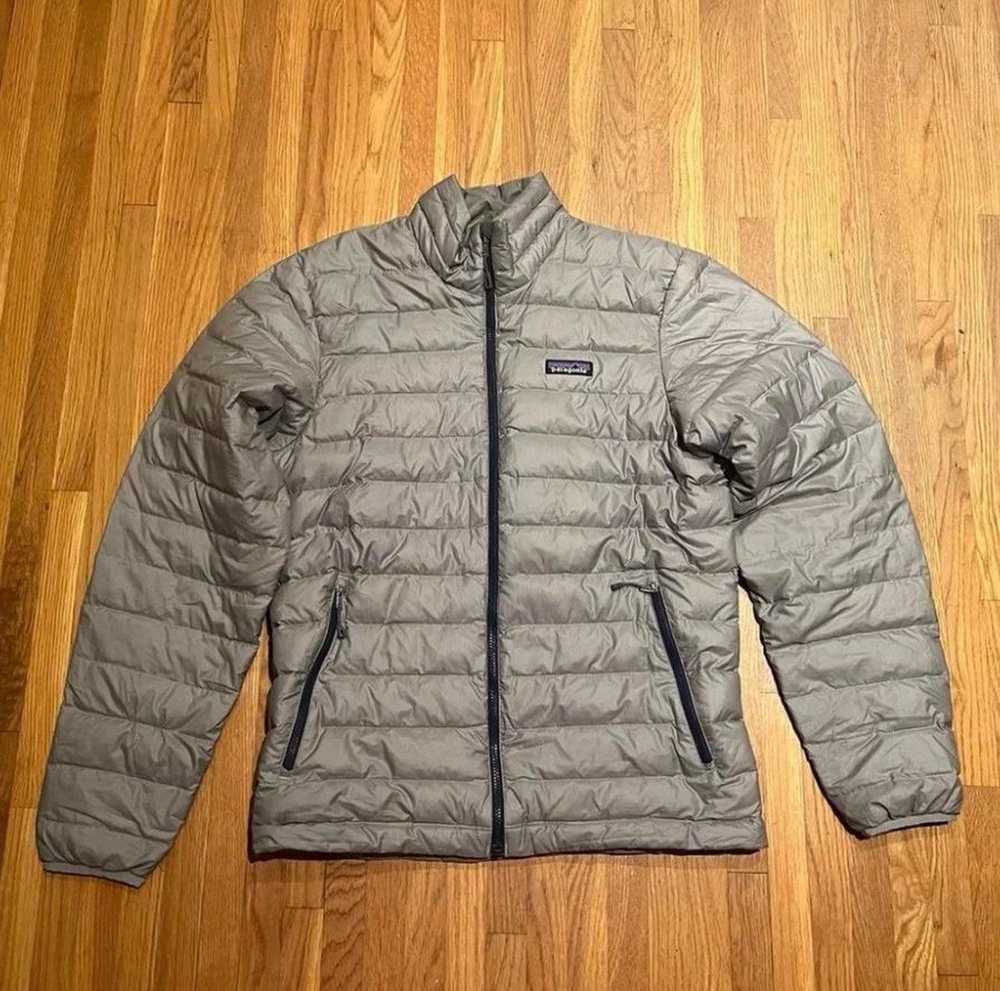 Patagonia Patagonia Down Sweater Jacket Small Grey - image 1