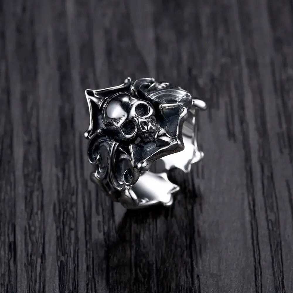 Jewelry × Streetwear × Vintage Gothic Skull Rings - image 3