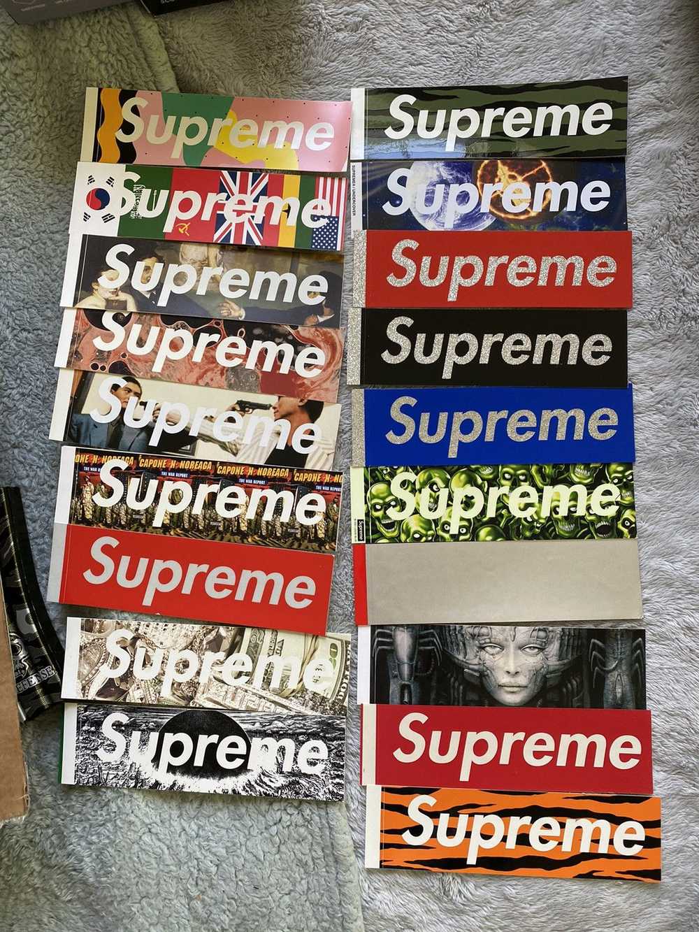 Supreme Supreme box logo sticker the killer authe… - image 5