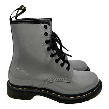 Dr. Martens 1460 Pascal (8 eye) patent leather bik