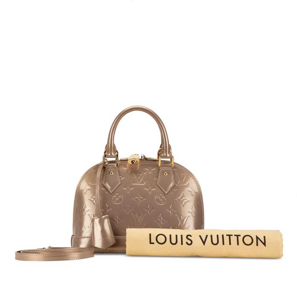 Louis Vuitton Alma leather crossbody bag - image 10