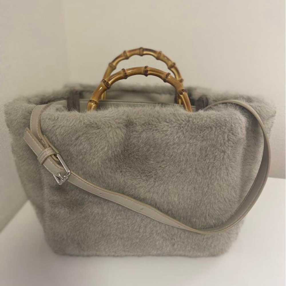 Gray faux fur handbag with removable strap - image 3