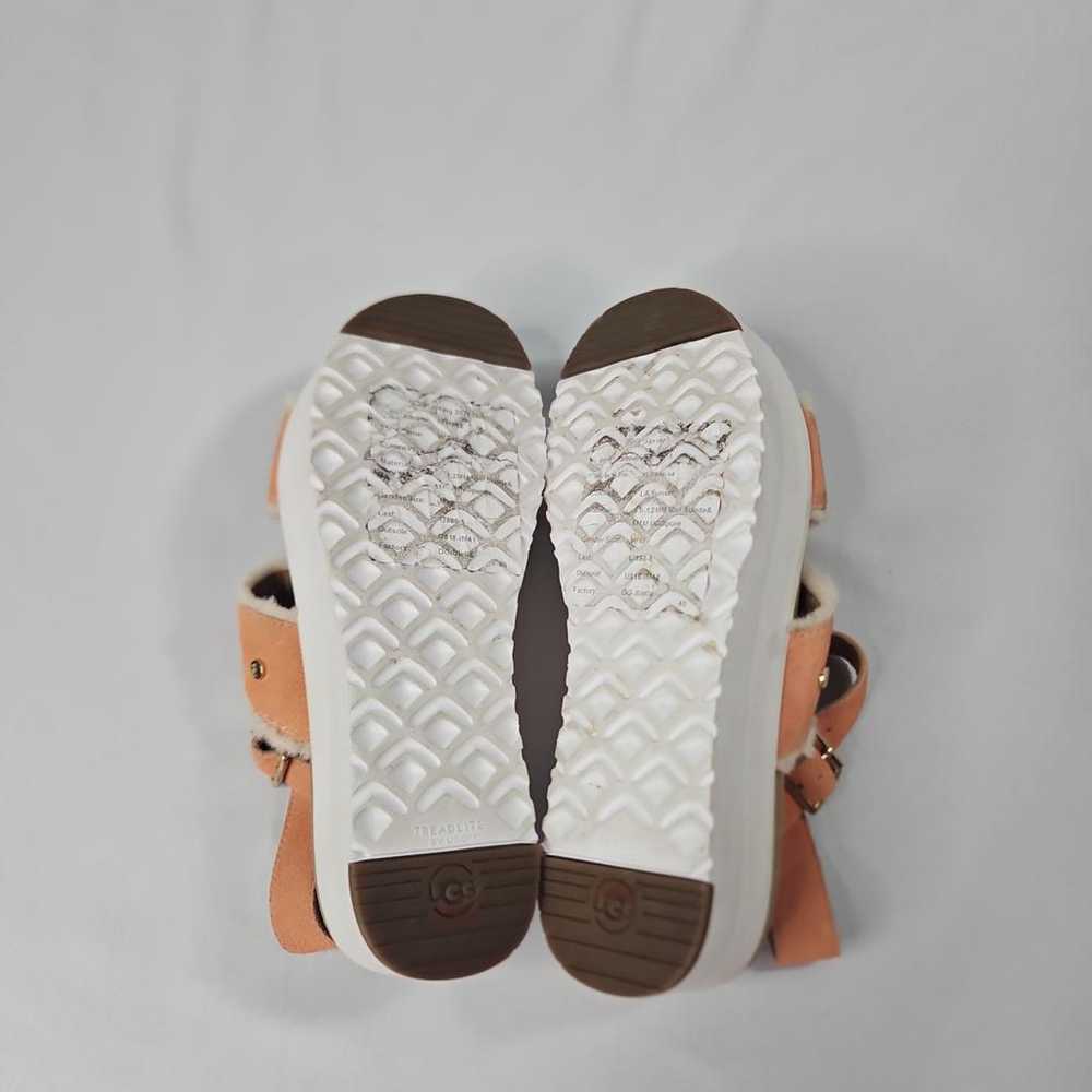 Ugg Sandal - image 6