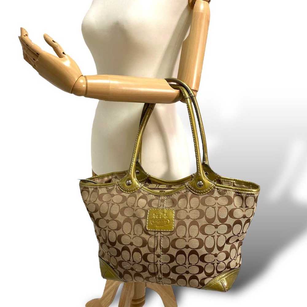 Coach tote bag in beige canvas and leather signat… - image 2