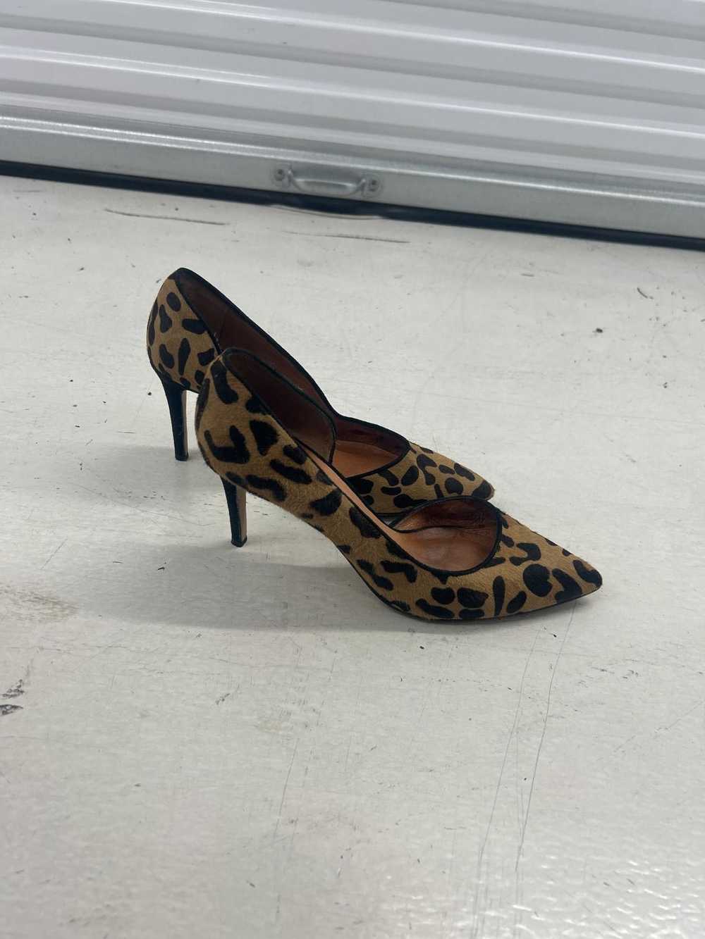 Designer Chic Leopard Print High Heel Pumps - image 4