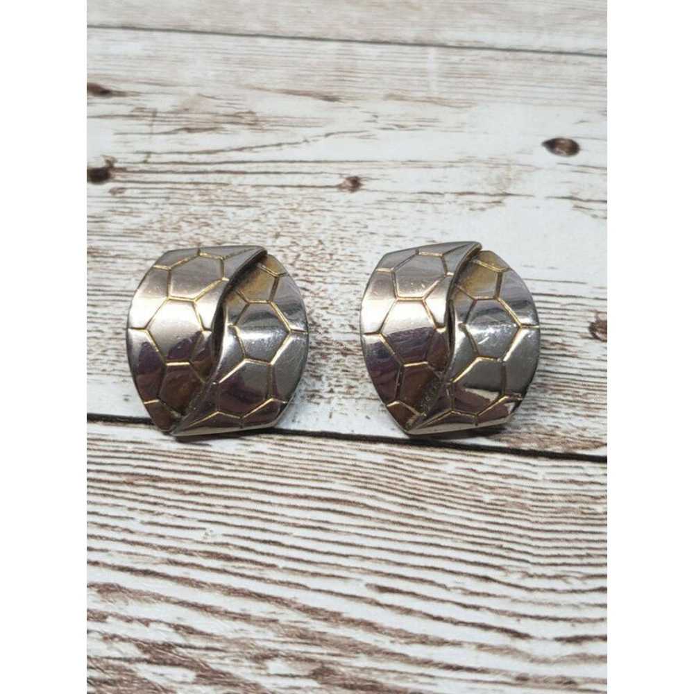 Other Vintage Trifari Clip On Earrings with Scale… - image 5