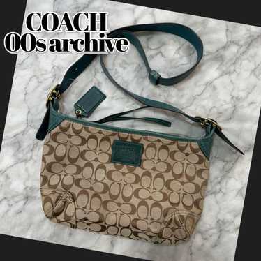 00s Archive Coach Shoulder Bag Signature Leather Y