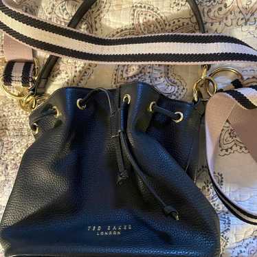 Ted Baker Aminah Bucket bag grained leather - image 1