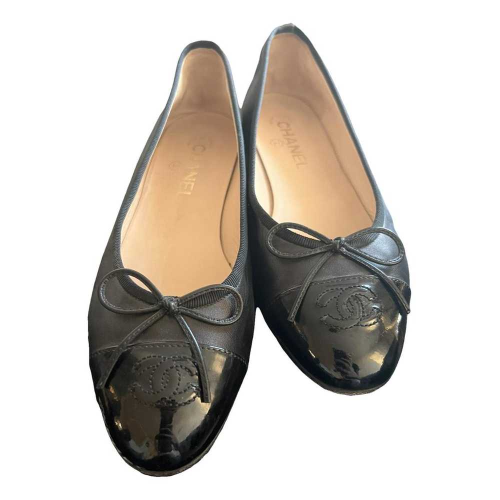 Chanel Cambon leather ballet flats - image 1