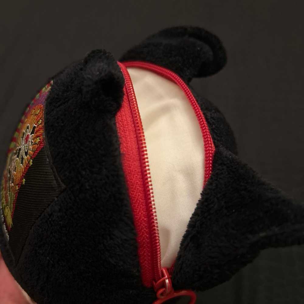 Hariko Pouch (2007) - image 3