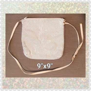 VINTAGE WHITE METAL MESH PURSE - image 1