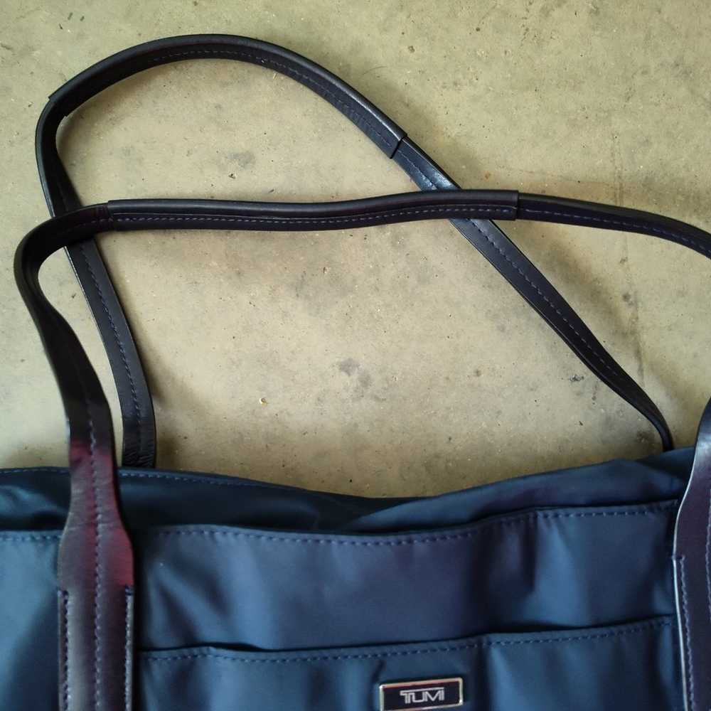 Tumi Nylon Tote Navy Blue Double Leather Handles … - image 5